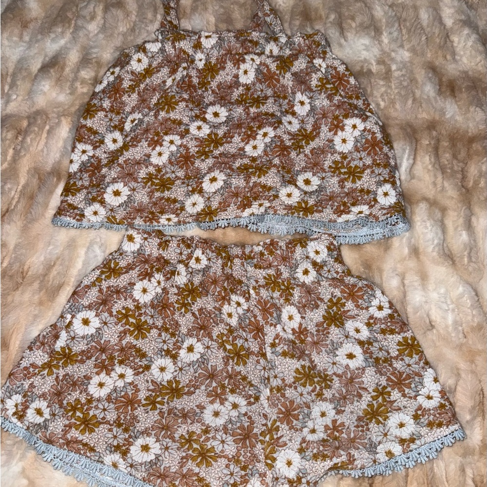 T.J.Maxx Brown and White Floral Girls Two-Piece Shorts Set